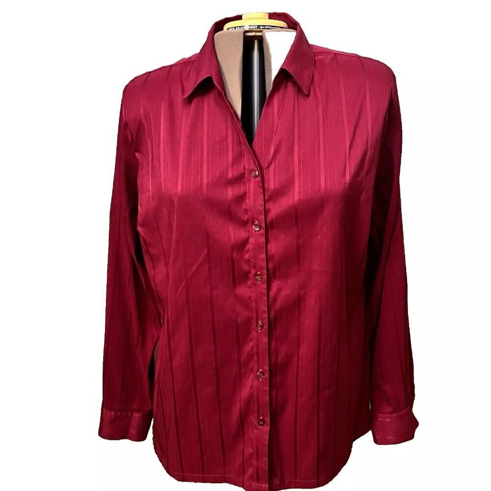 Design Collective. XL. Purple Long Sleeve Tone on Tone Shirt. B79